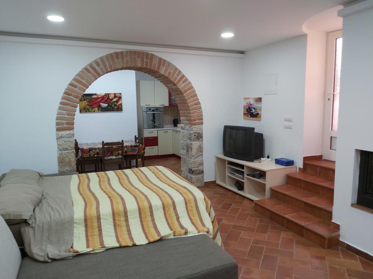 Studio Apartman Marko ポレッチ エクステリア 写真